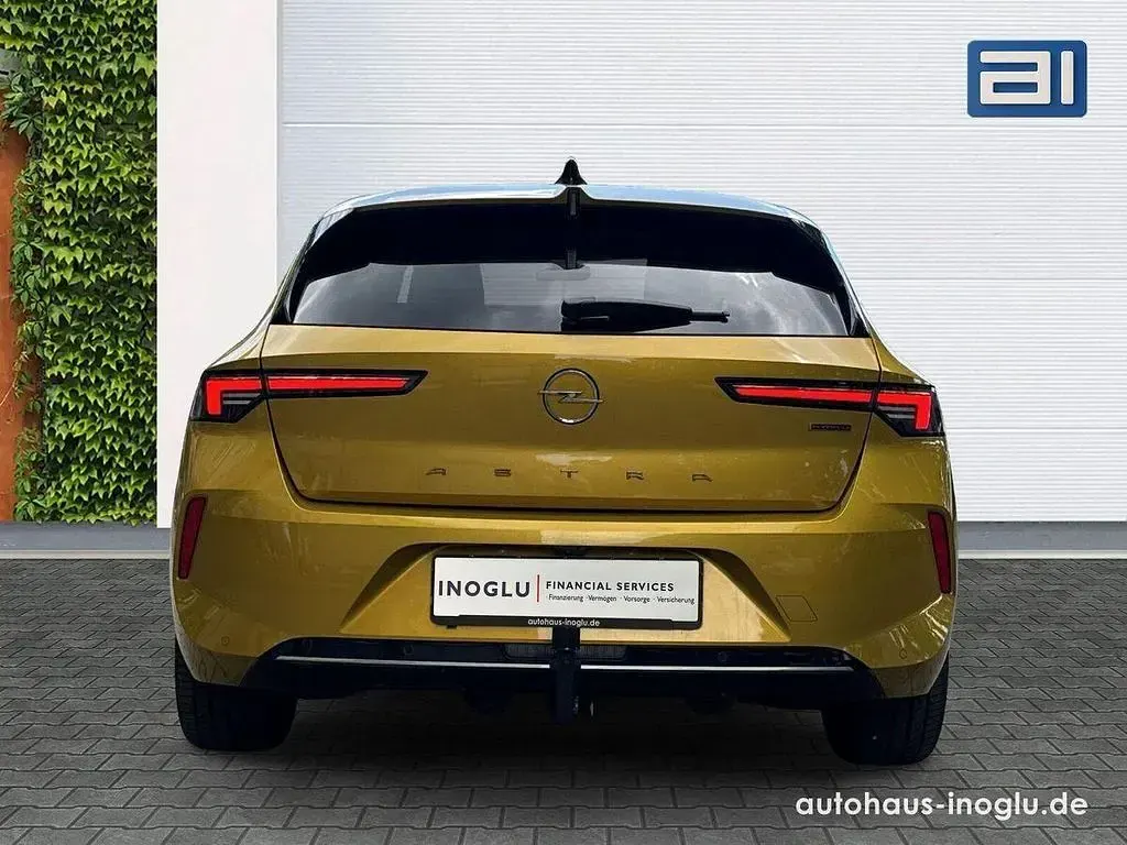 Gebraucht Opel Astra Elegance 181 PS (133 kW) 2023 Gelb Limousine