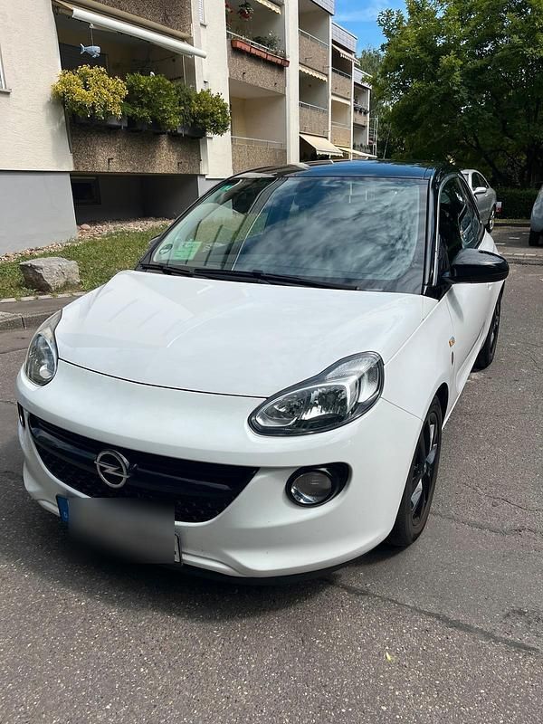 Weiß Gebraucht 2016 Opel Adam Kleinwagen | 6.200 € (Guter Preis) - Bild 1/4