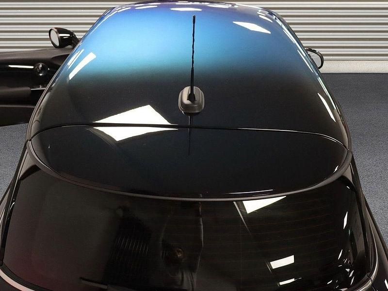 Gebraucht Mini Cooper 136 PS (100 kW) 2021 Schwarz Kleinwagen