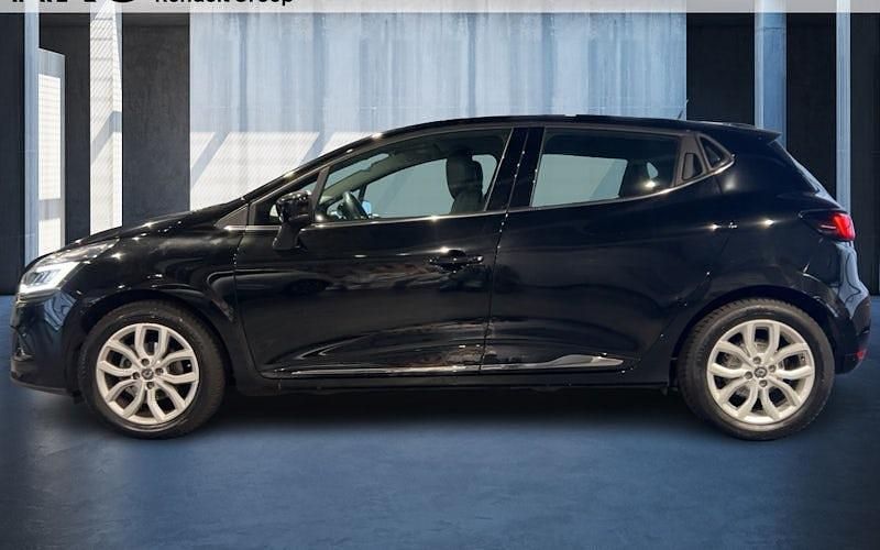 Gebraucht Renault Clio IV Intens 118 PS (86 kW) 2017 Schwarz Limousine