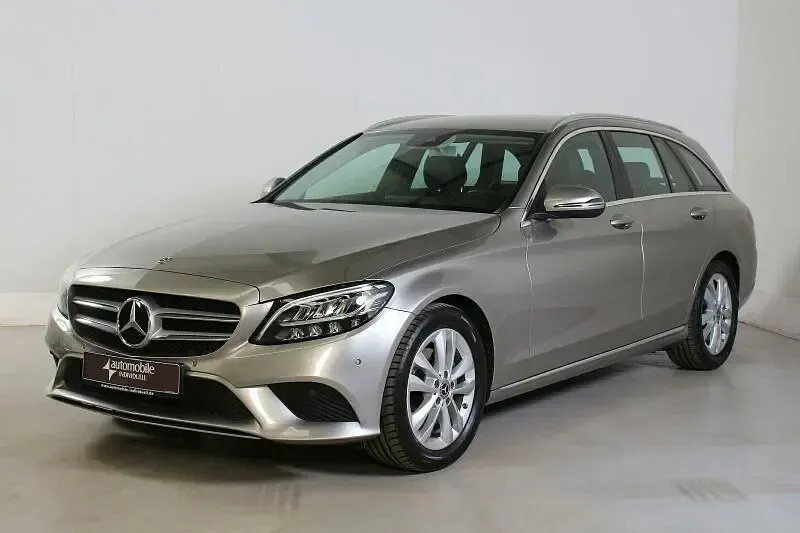 Gebraucht Mercedes C200 Avantgarde 197 PS (144 kW) 2019 Mojave silver met. Kombi