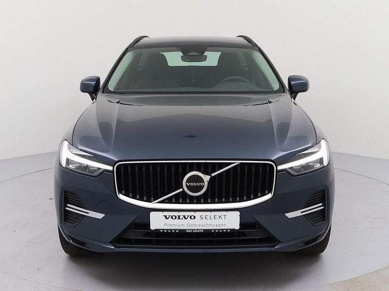 Gebraucht Volvo XC60 Core 197 PS (144 kW) 2023 Denim blue SUV