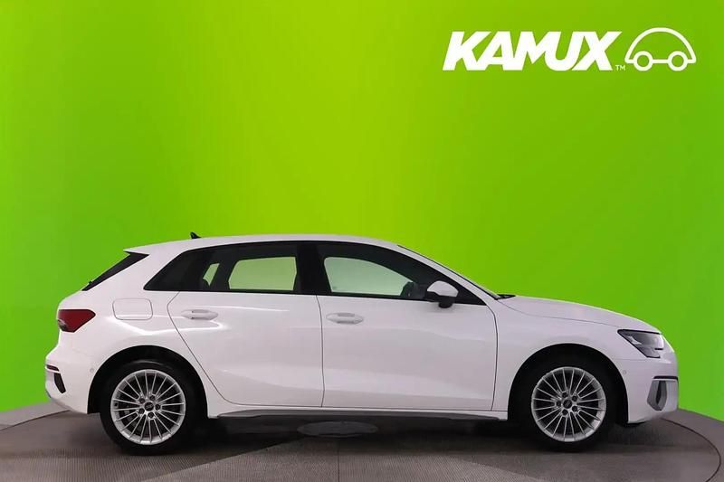 Gebraucht Audi A3 150 PS (110 kW) 2023 Weiß Limousine