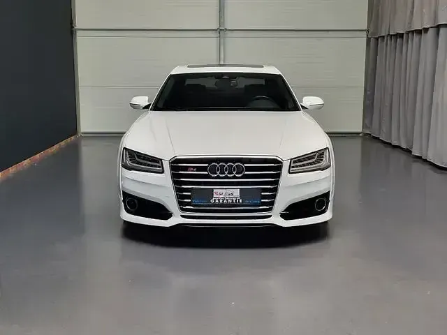 Gebraucht Audi A8 Comfort 385 PS (283 kW) 2016 Ibisweiss Limousine