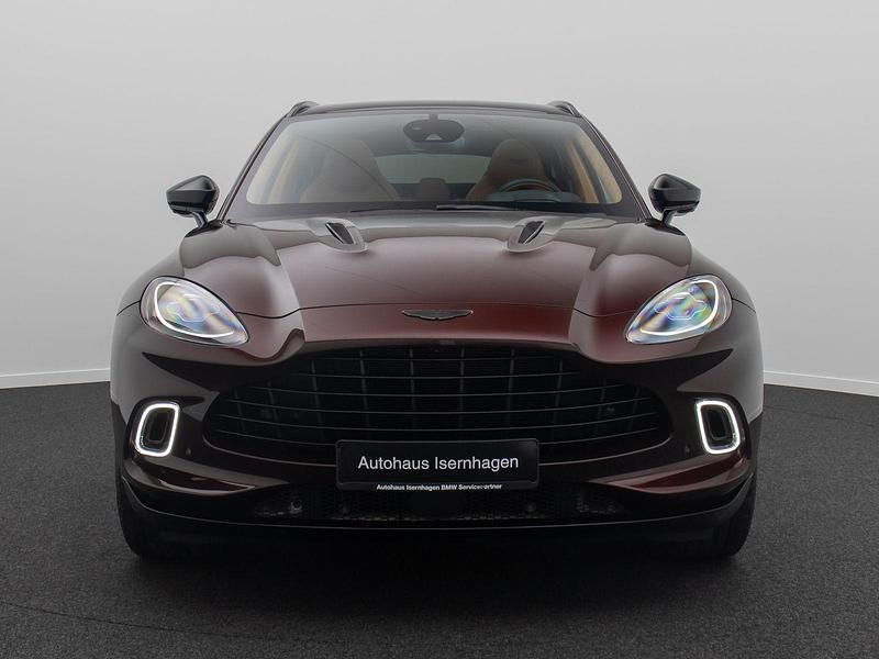 Gebraucht Aston Martin DBX 551 PS (405 kW) 2021 Divine red SUV