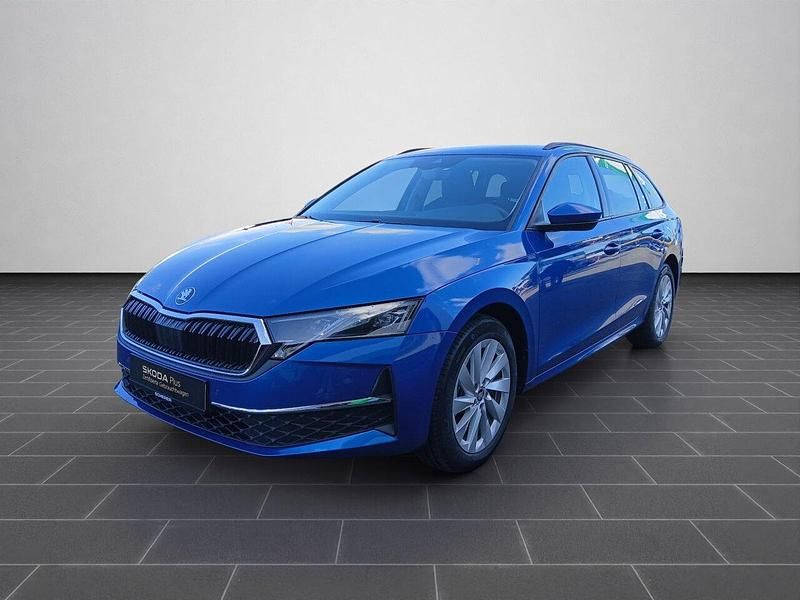 Raceblau metallic (metallic) Gebraucht 2025 Skoda Octavia Selection Limousine | 30.500 € (Guter Preis) - Bild 1/4