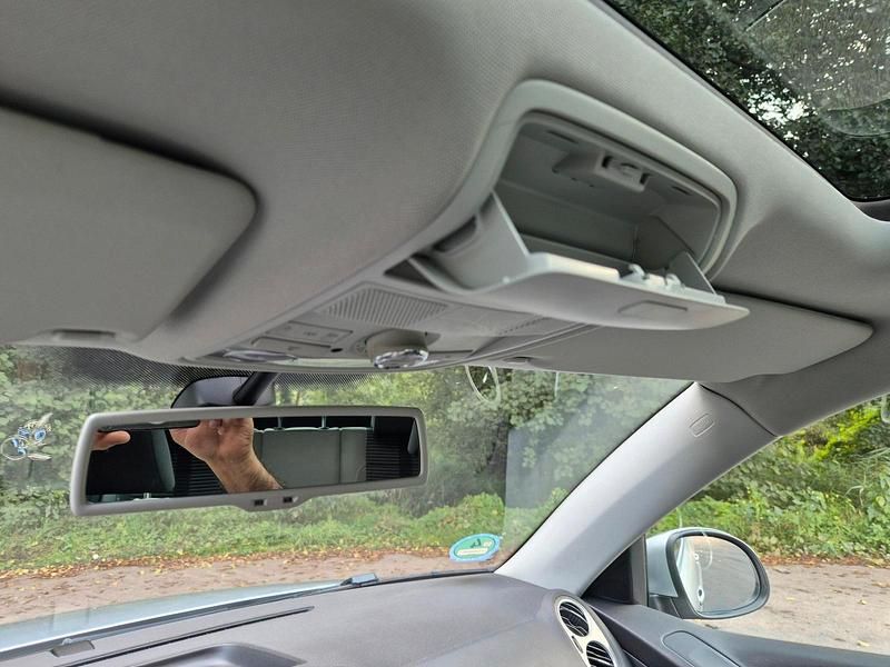 Silber Gebraucht 2011 VW Tiguan SUV | 10.800 € (Fairer Preis) - Bild 1/4