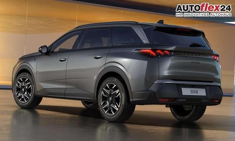 Neu Peugeot 5008 GT 145 PS (106 kW) 2026 Titan grau metallic SUV