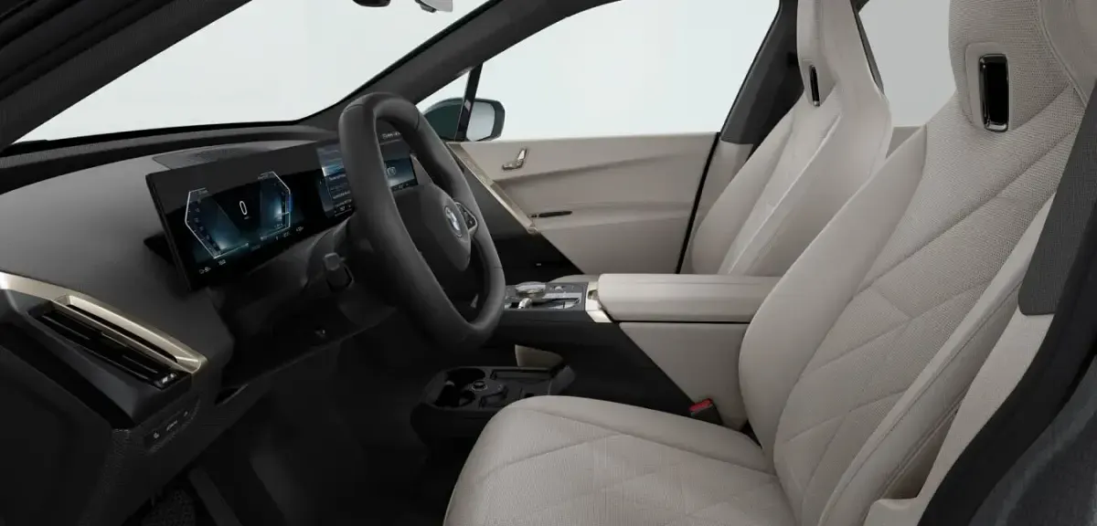 Gebraucht BMW iX 300 kW (408 PS) 2025 Blau SUV