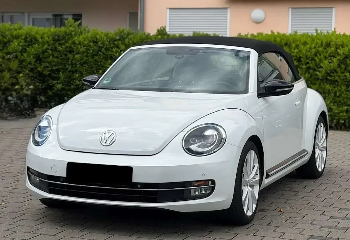Gebraucht VW Beetle Exclusive 211 PS (155 kW) 2014 Oryxweiß perlmutteffekt Kleinwagen