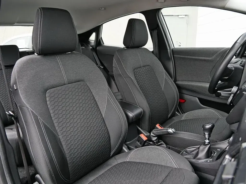 Gebraucht Ford Puma Titanium 125 PS (91 kW) 2020 Grau SUV