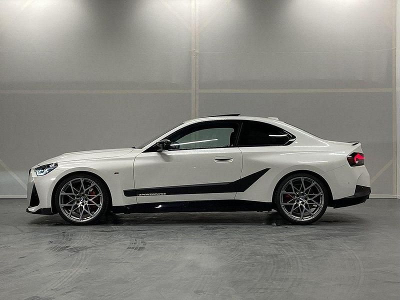 Gebraucht BMW 220 M Performance 184 PS (135 kW) 2024 Weiß Coupé