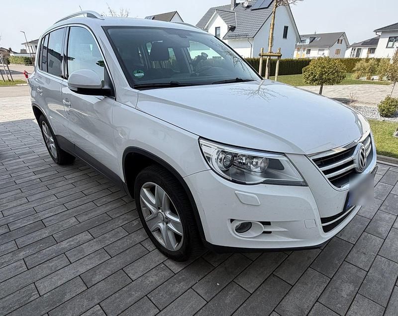 Gebraucht VW Tiguan 140 PS (102 kW) 2011 Weiß SUV