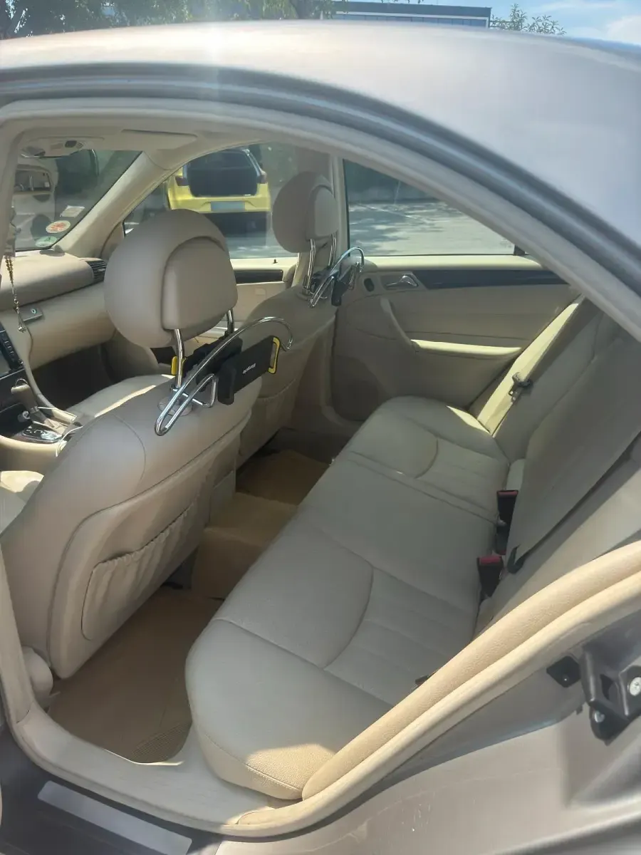 Gebraucht Mercedes C270 170 PS (125 kW) 2005 Grau Limousine