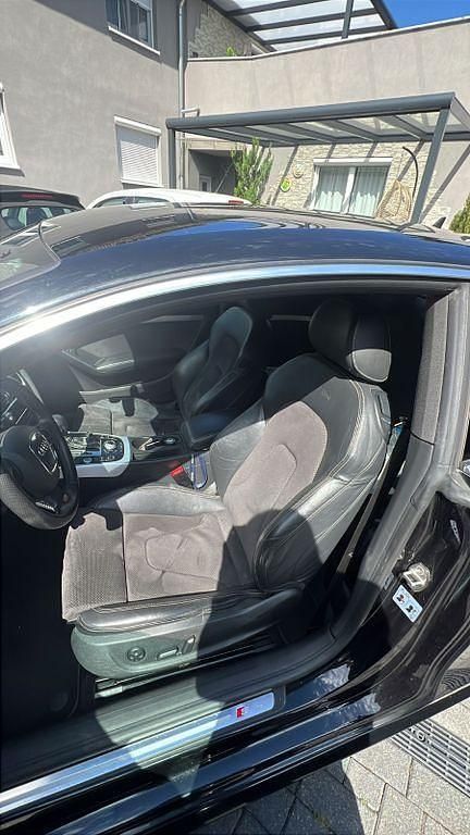 Gebraucht Audi A5 S-Line 179 PS (131 kW) 2011 Schwarz Coupé