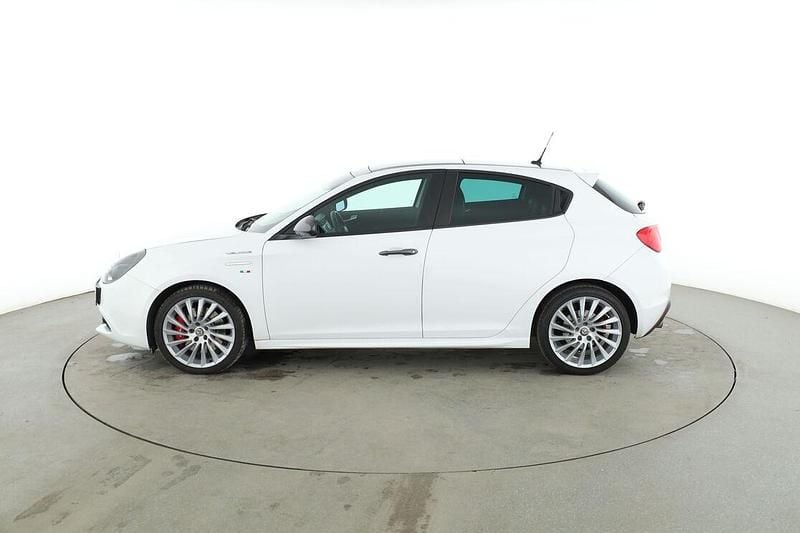 Gebraucht Alfa Romeo Giulietta Veloce 241 PS (177 kW) 2018 Weiß Limousine