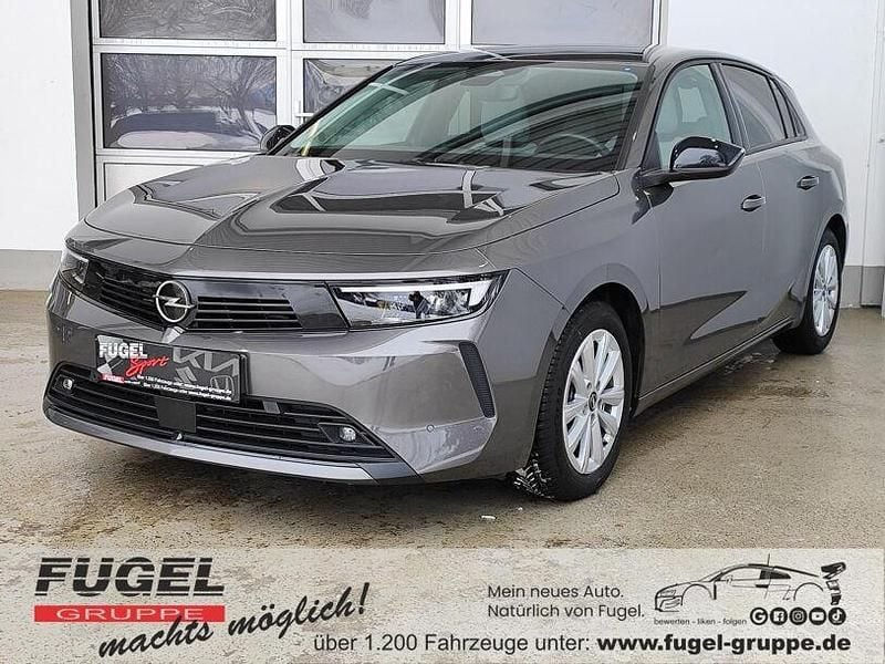 Gebraucht Opel Astra Elegance 131 PS (96 kW) 2023 Vulkan grau (metallic) Limousine