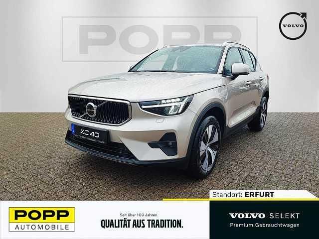 Usado Volvo XC40 Core 129 HP (94 kW) 2022 Prateado SUV