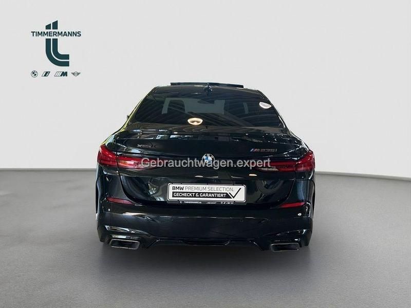 Gebraucht BMW M235 306 PS (225 kW) 2023 Saphirschwarz (metallic) Coupé