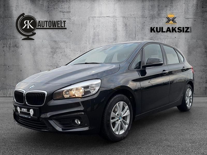 Gebraucht BMW 216 Active Tourer Advantage 102 PS (75 kW) 2016 Schwarz Van / Kleinbus