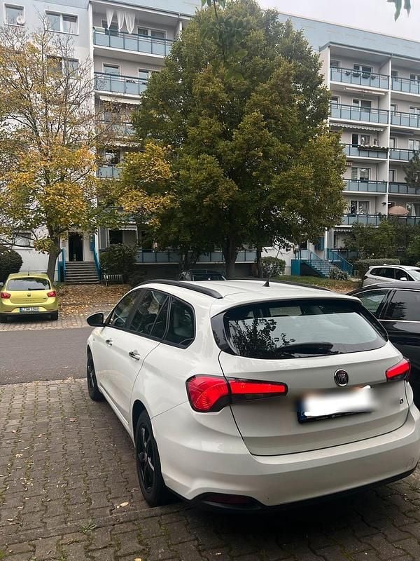 Gebraucht Fiat Tipo 120 PS (88 kW) 2017 Weiß Kombi