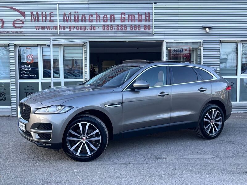 Champagner grau Gebraucht 2017 Jaguar F-Pace Pure SUV | 19.990 € (Fairer Preis) - Bild 1/4