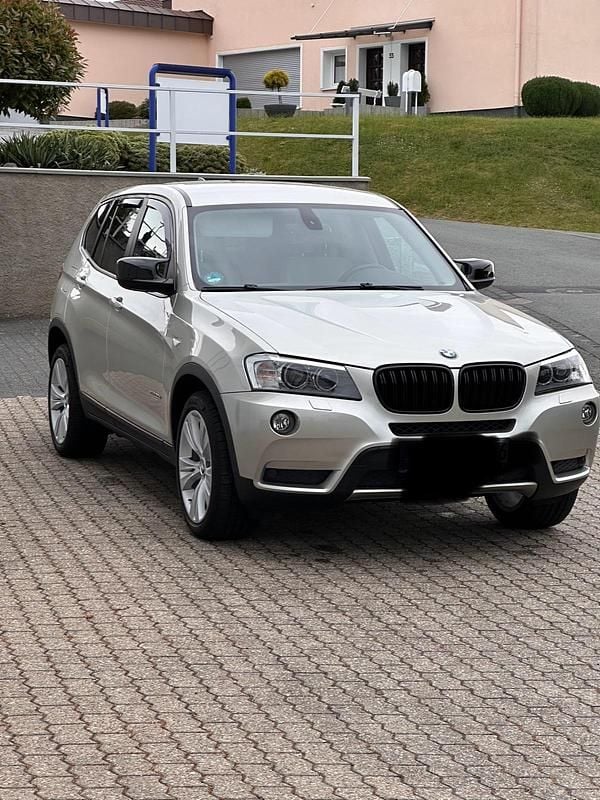 Gebraucht BMW X3 184 PS (135 kW) 2011 Andere farben SUV
