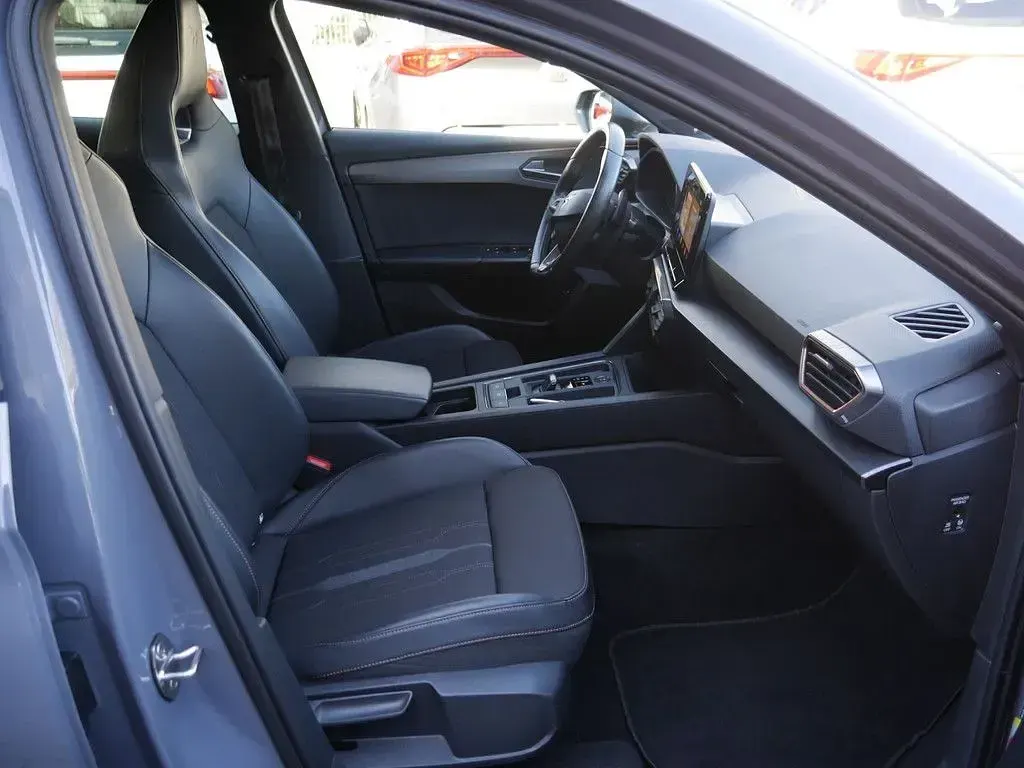 Gebraucht Cupra Leon VZ 310 PS (228 kW) 2021 Grau Limousine