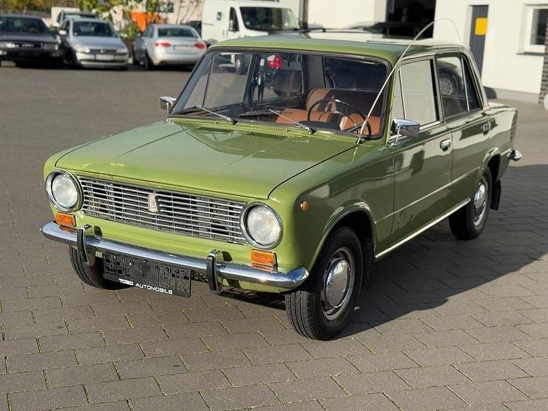 Gebraucht Lada 2101 60 PS (44 kW) 1975 Grün Limousine