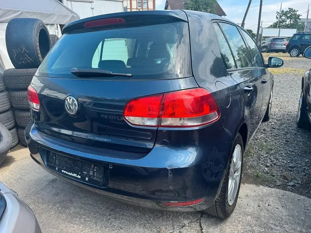 Gebraucht VW Golf VI Trendline 80 PS (58 kW) 2010 Blau Kleinwagen
