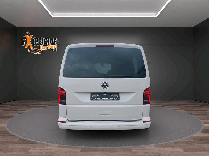 Gebraucht VW Multivan Generation Six 150 PS (110 kW) 2022 Weiß Van