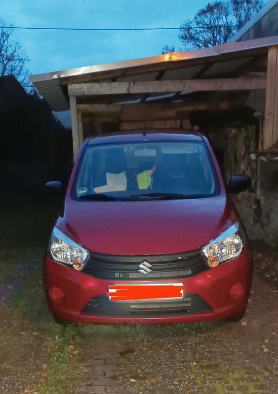 Rot Gebraucht 2016 Suzuki Celerio Club Limousine | 4.950 € (Guter Preis) - Bild 1/4