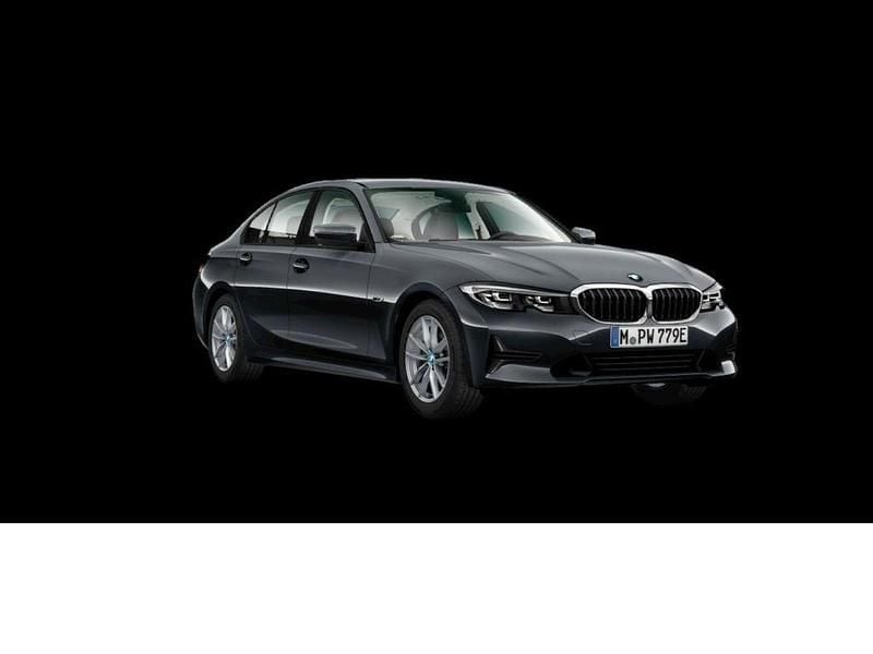 Grau Gebraucht 2022 BMW 320 Advantage Limousine | 24.900 € (Superpreis) - Bild 1/4