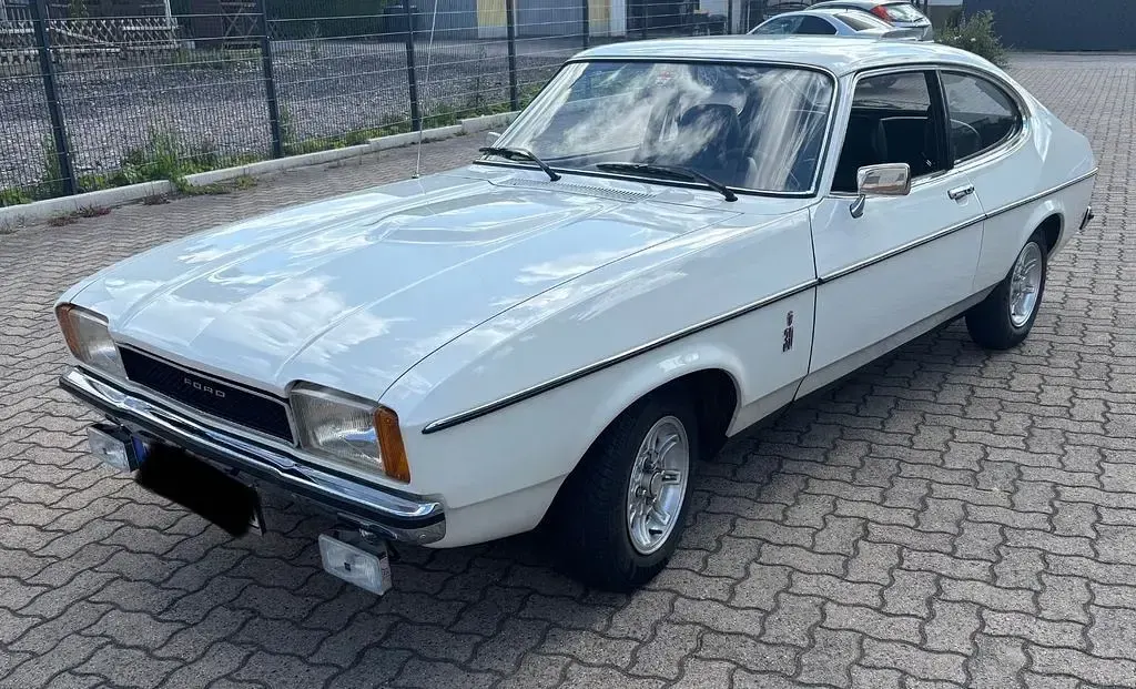 Używany Ford Capri 90 KM (66 kW) 1977 Biały Coupe