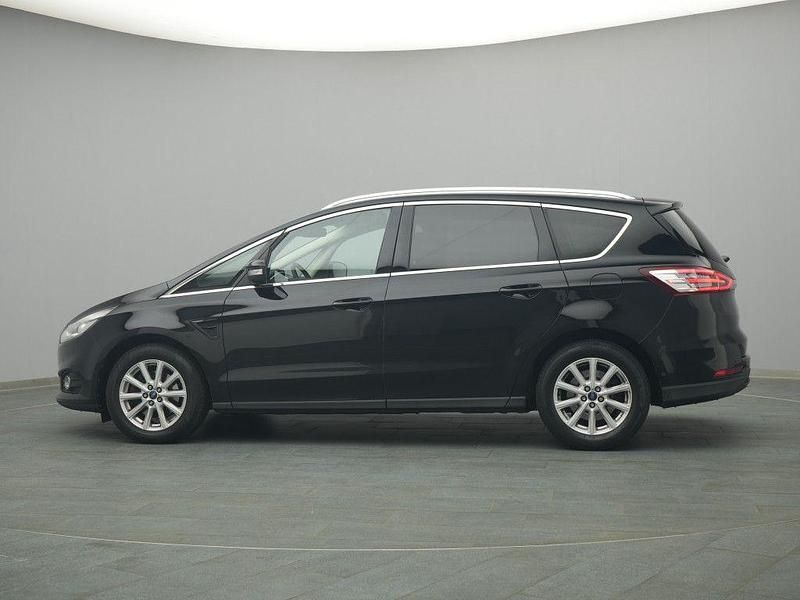 Gebraucht Ford S-MAX Business Edition 160 PS (117 kW) 2017 Iridium schwarz Van / Kleinbus