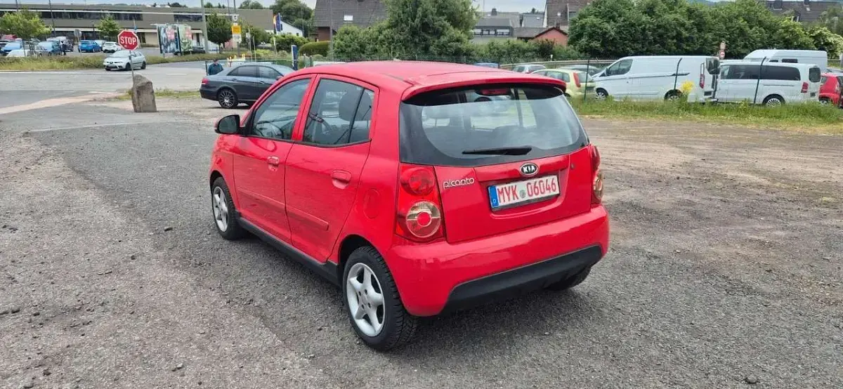 Gebraucht Kia Picanto Attract 65 PS (47 kW) 2009 Rot Kleinwagen