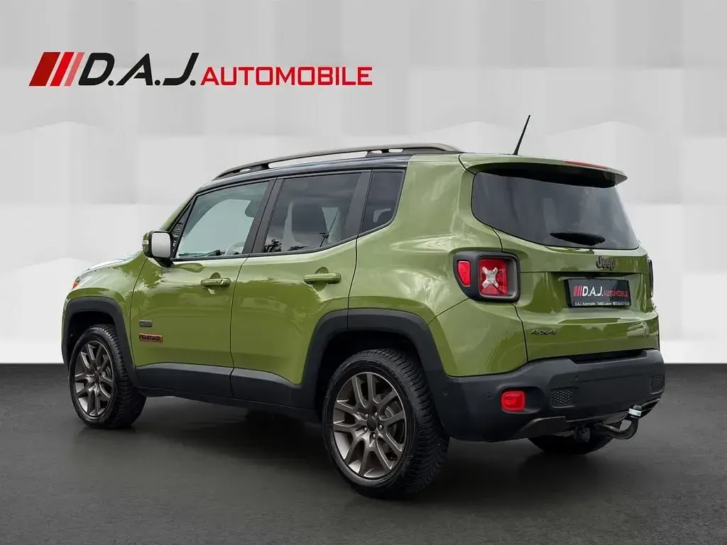 Używany Jeep Renegade 170 KM (125 kW) 2016 Zielony SUV