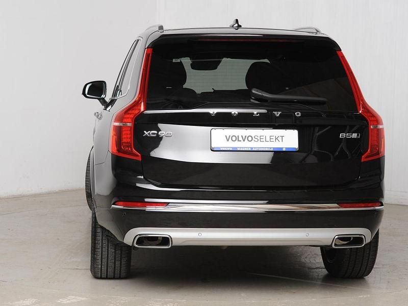 Gebraucht Volvo XC90 Inscription 235 PS (172 kW) 2020 Onyx schwarzmetallic (metallic) SUV