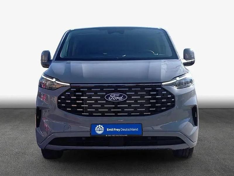 Neu Ford Tourneo Titanium 170 PS (125 kW) 2026 Grau Kombi