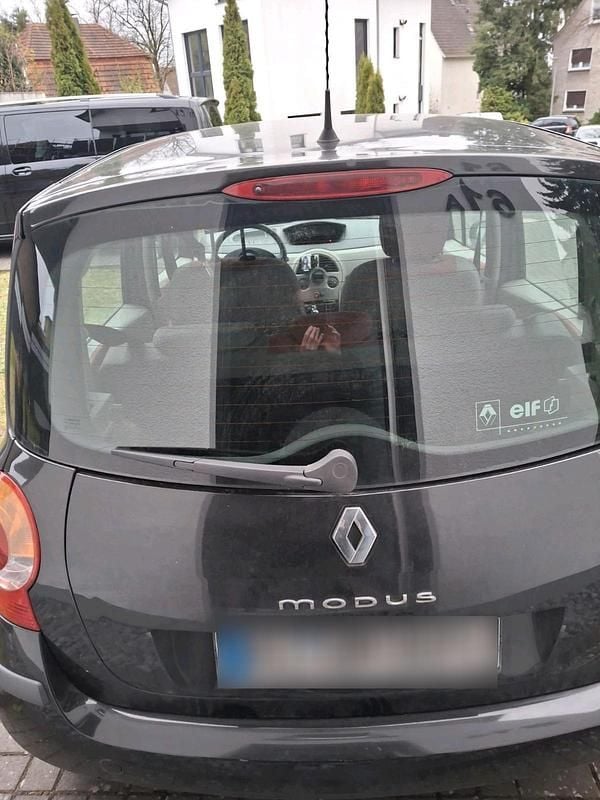 Gebraucht Renault Modus 75 PS (55 kW) 2006 Schwarz Van / Kleinbus