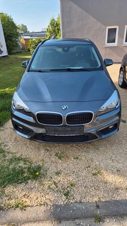 Gebraucht BMW 218 Active Tourer Advantage 136 PS (100 kW) 2016 Grau Van / Kleinbus