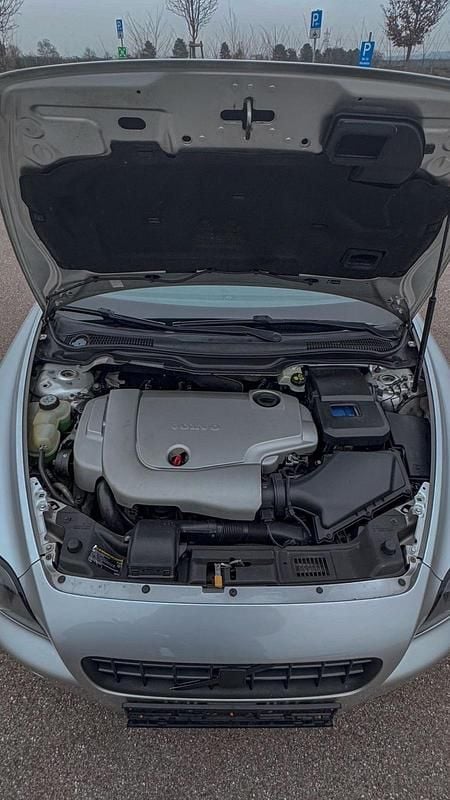 Grau Gebraucht 2007 Volvo C70 Cabrio | 7.200 € (Fairer Preis) - Bild 1/4