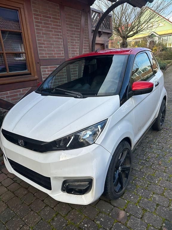 Weiß Gebraucht 2022 Aixam City | 11.900 € (Fairer Preis) - Bild 1/4