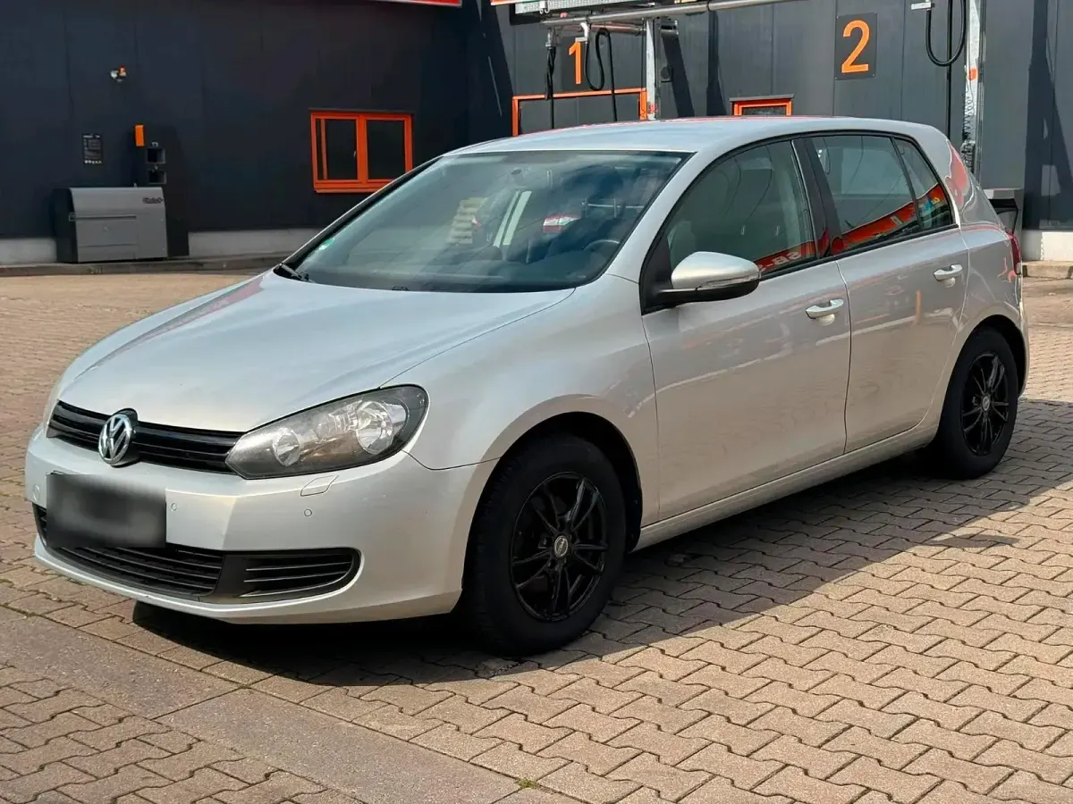 Gebraucht VW Golf VI 80 PS (58 kW) 2012 Kleinwagen