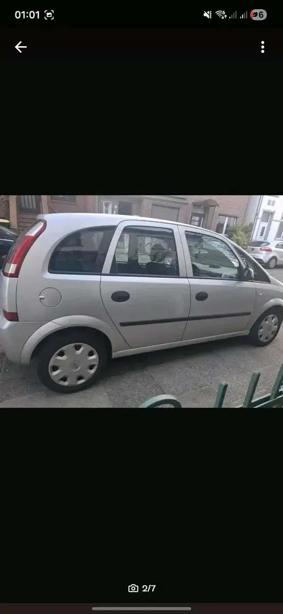 Używany Opel Meriva 100 KM (73 kW) 2003 Srebrny Minivan