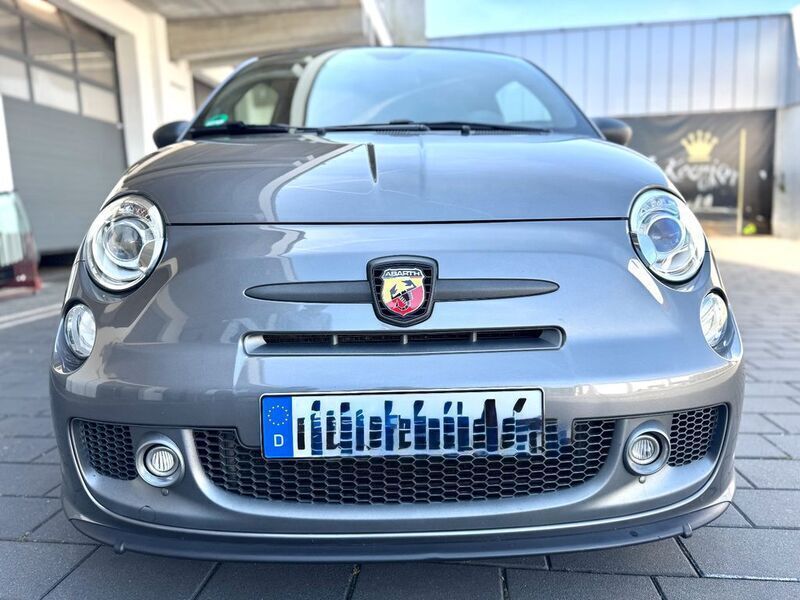 Grau Gebraucht 2016 Abarth 595C Competizione Cabrio | 15.900 € (Etwas zu teuer) - Bild 1/4