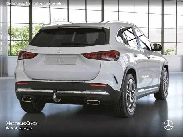 Gebraucht Mercedes GLA250 218 PS (160 kW) 2023 SUV