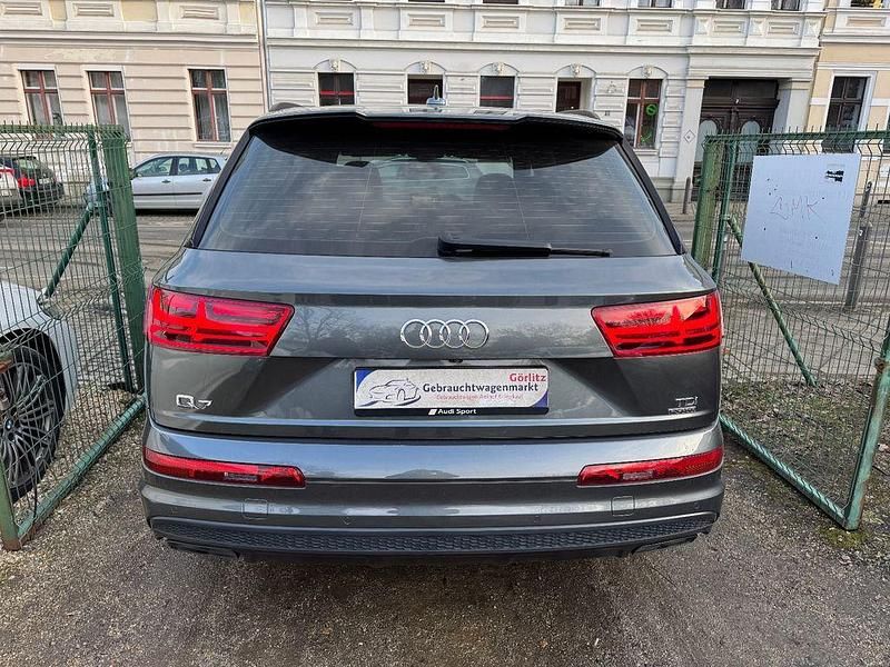 Gebraucht Audi Q7 S-Line 272 PS (200 kW) 2015 Daytonagrau perleffekt SUV