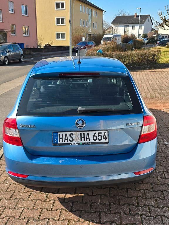 Gebraucht Skoda Rapid Ambition 125 PS (91 kW) 2016 Blau Kleinwagen