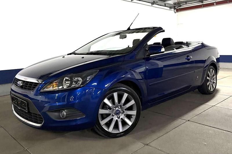 Gebraucht Ford Focus Cabriolet 145 PS (106 kW) 2009 Cataniablau met. Cabrio